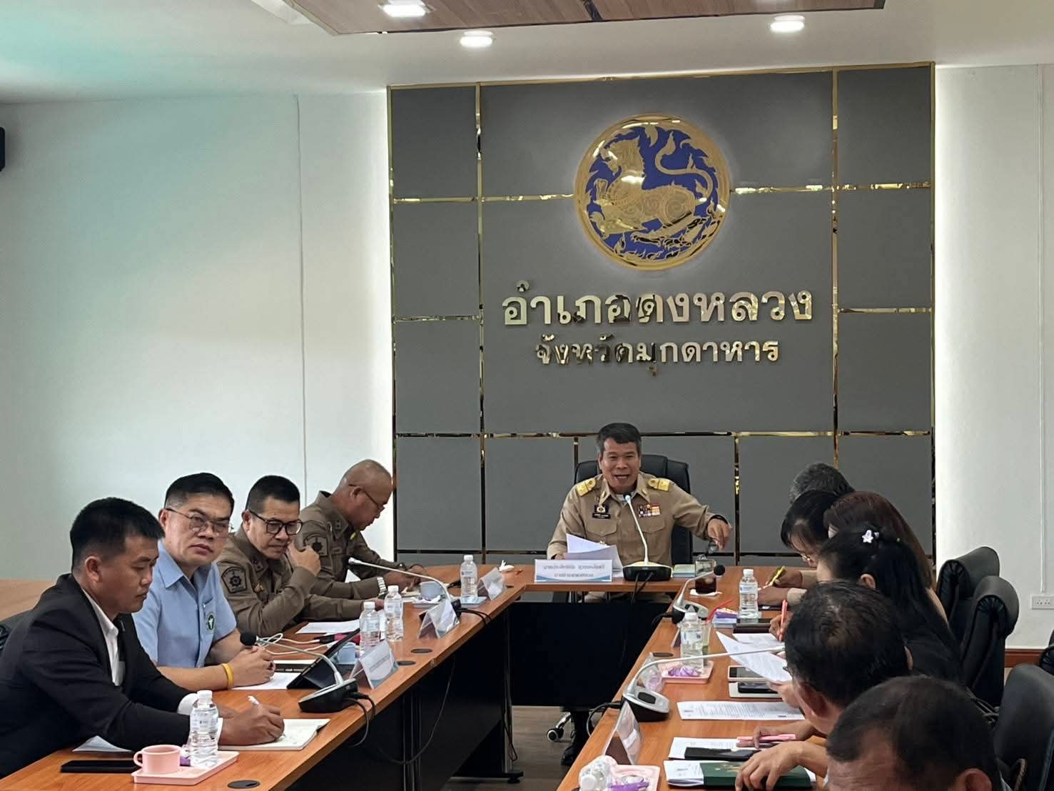 พช.ดงหลวง : ร่วมประชุมหัวหน้าส่วนราชการ คณะกรรมการบริหารงานอำเภอ (กบอ.) ครั้งที่ 5/2569 ประจำเดือนพฤษภาคม