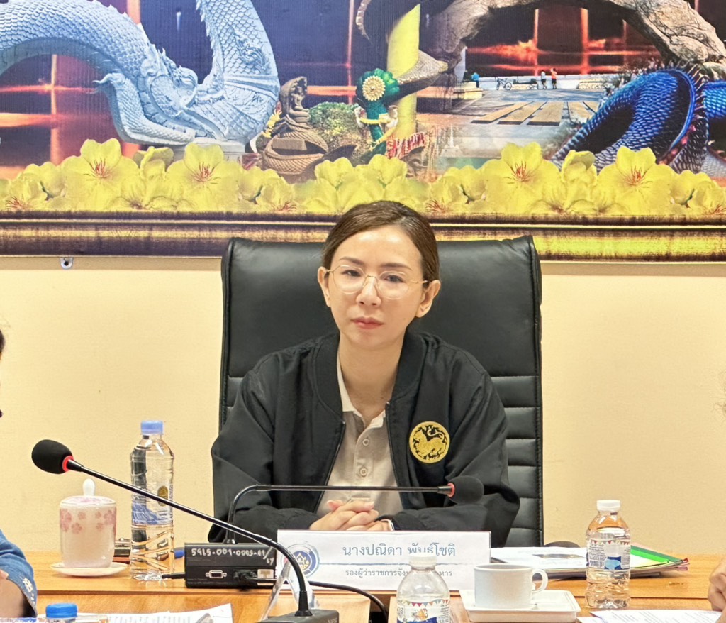 พช.ดงหลวง : ร่วมประชุมคณะกรรมการ มชช. ยกระดับมาตรฐานพัฒนาชุมชน 4 ประเภท 35 หน่วยนับ มุ่งขับเคลื่อนเศรษฐกิจฐานรากมั่นคง 📊🌱