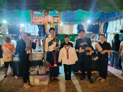 💐 พช.ดงหลวง : จัดแสดงบูธจำหน่าย OTOP ในงานประเพณีบรูไฮไทโซ่ดงหลวง ประจำปี 2569